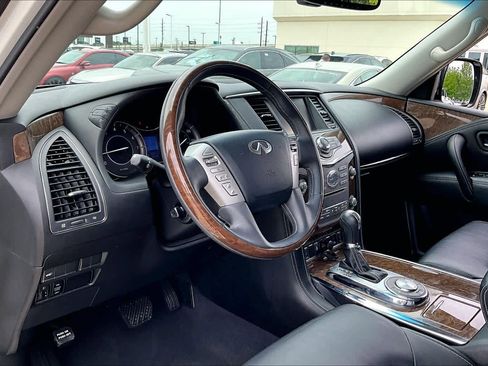 Used 2017 INFINITI QX80 2WD image 16