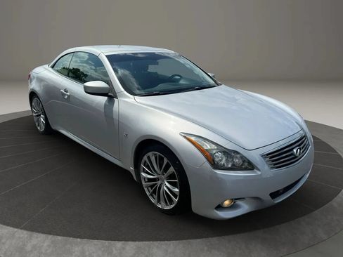 Used 2014 INFINITI Q60 Convertible w/ Premium Package RWD image 6