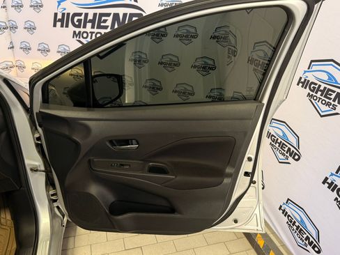 Used 2021 Nissan Versa SV image 21