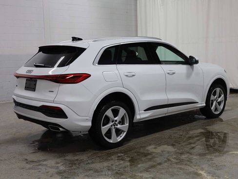 New 2025 Audi Q5 Premium Plus image 9