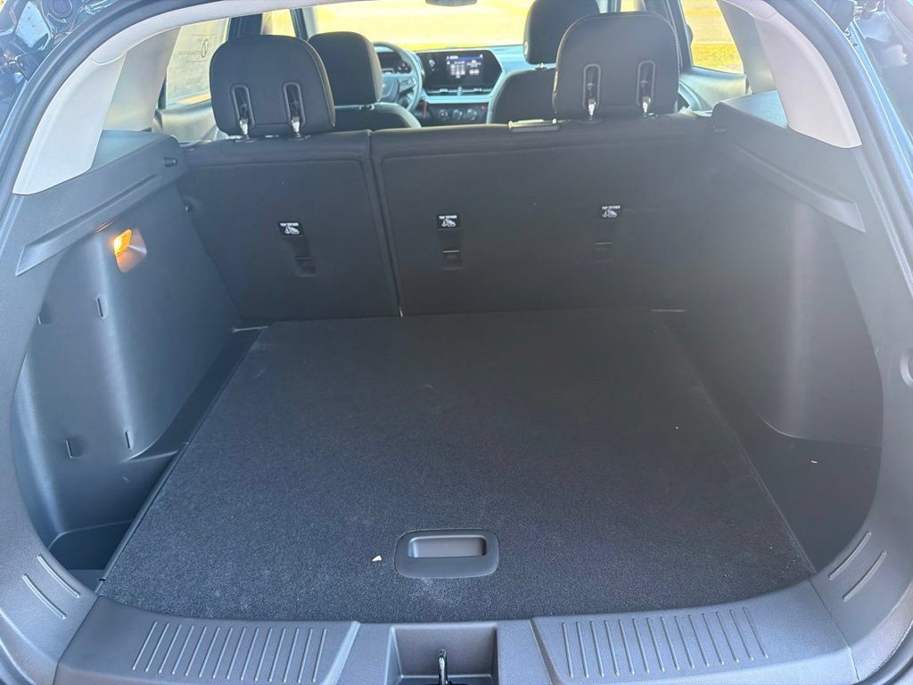 New 2026 Chevrolet Trax LS FWD image 17