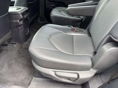 Used 2024 Toyota Grand Highlander FWD image 17
