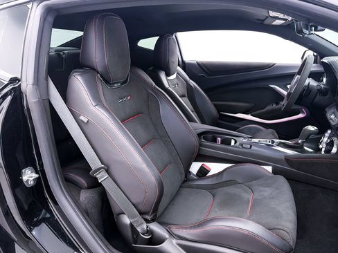 Used 2023 Chevrolet Camaro ZL1 RWD image 36