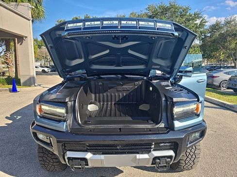 Used 2024 GMC Hummer EV 3X w/ Omega Edition image 40