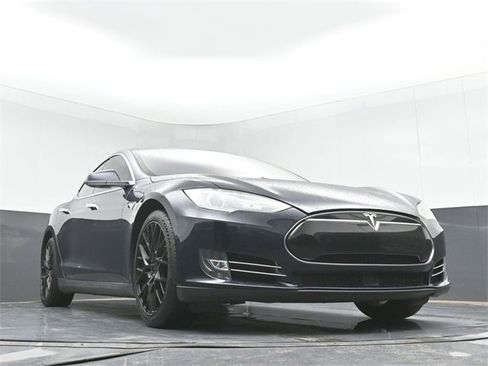 Used 2014 Tesla Model S P85 image 43