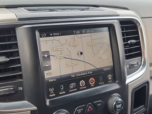 Used 2015 RAM 1500 Outdoorsman AWD/4WD image 23
