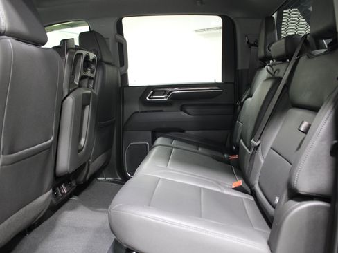 Used 2024 Chevrolet Silverado 2500 LTZ AWD/4WD image 20