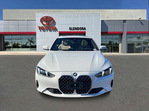 Used 2025 BMW 430i Coupe w/ Premium Package image 8