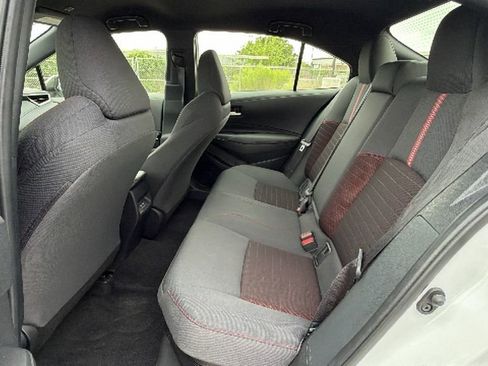 Certified 2025 Toyota Corolla SE FWD image 34