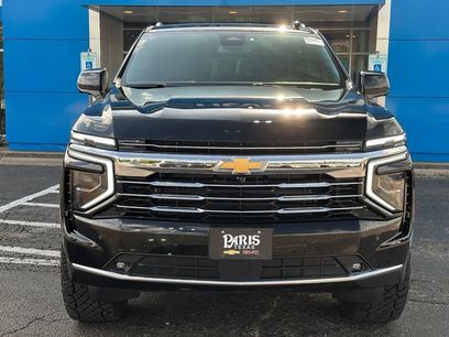 New 2026 Chevrolet Suburban LT w/ Comfort Package