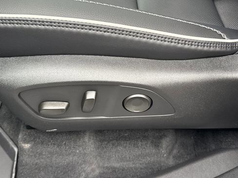 New 2026 GMC Acadia Denali w/ Super Cruise Package image 16