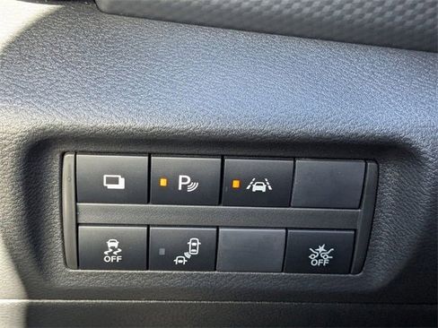 Used 2024 Nissan Kicks S image 6