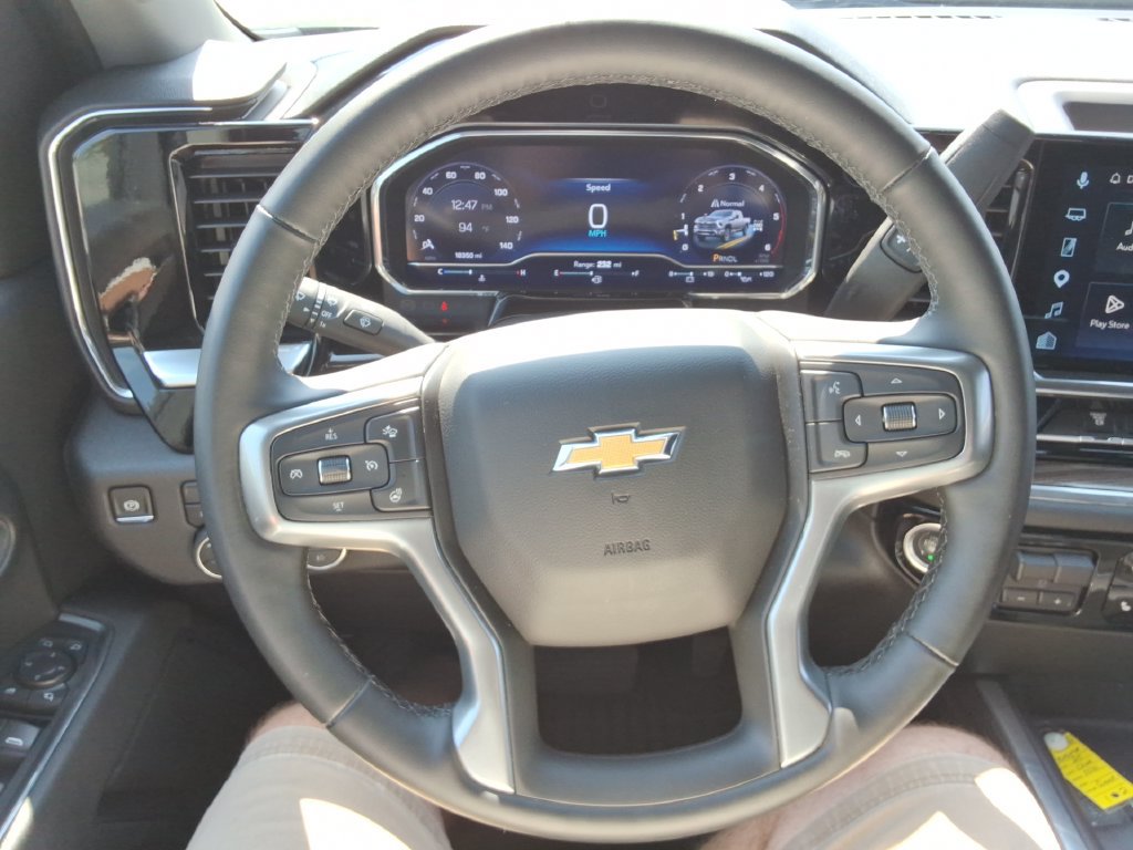 Certified 2025 Chevrolet Silverado 2500 LT w/ All Star Edition AWD/4WD image 27