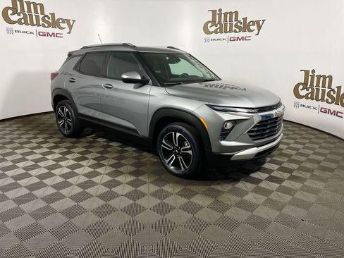 Certified 2024 Chevrolet TrailBlazer LT w/ Convenience Package image 1