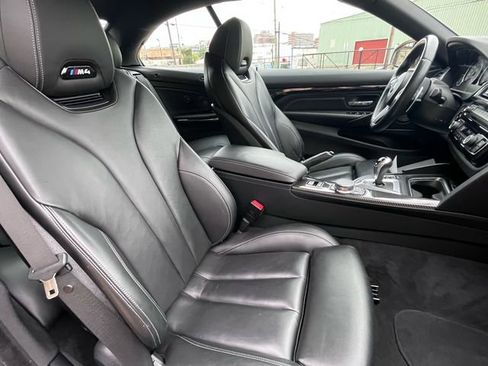 Used 2018 BMW M4 Convertible image 58