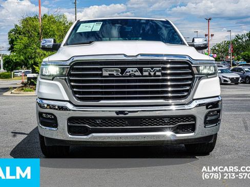 Used 2025 RAM 1500 Laramie AWD/4WD image 10