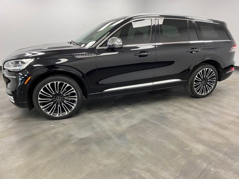 Used 2020 Lincoln Aviator Black Label w/ Dynamic Handling Package image 3