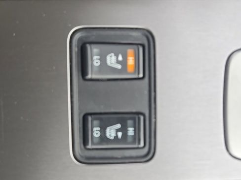 Used 2020 Nissan Murano SL w/ Moonroof Package image 19