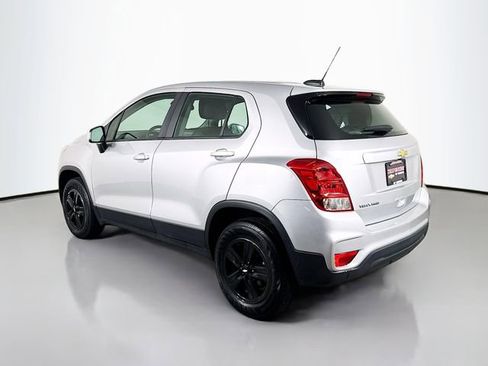 Used 2018 Chevrolet Trax LS AWD/4WD image 8