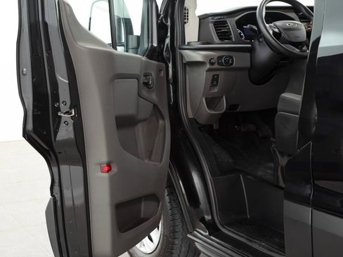 Used 2024 Ford Transit 350 XLT RWD image 5