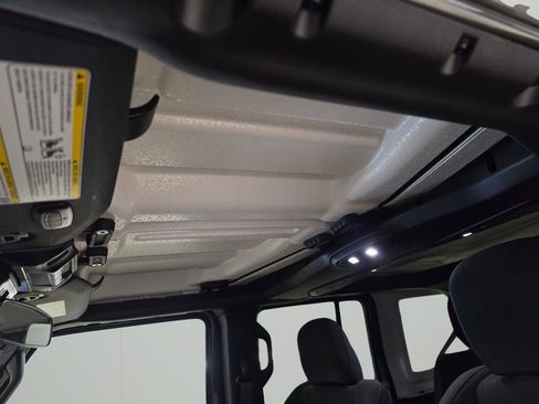 Certified 2025 Jeep Wrangler Unlimited Rubicon 4xe w/ Safety Group AWD/4WD image 23