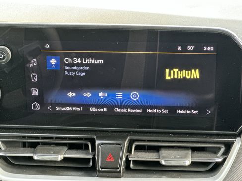 Used 2024 Chevrolet TrailBlazer LT image 26