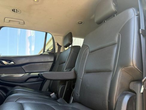 Used 2018 GMC Acadia SLT AWD/4WD image 55