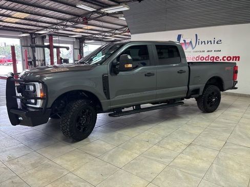 Used 2024 Ford F250 XL w/ STX Appearance Package AWD/4WD image 9