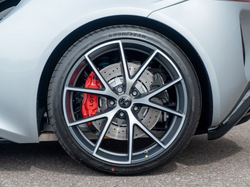 New 2026 Lotus Emira SE RWD image 30