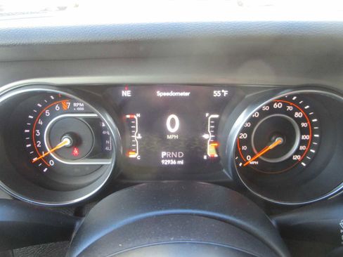 Used 2019 Jeep Wrangler Unlimited Sport S image 15