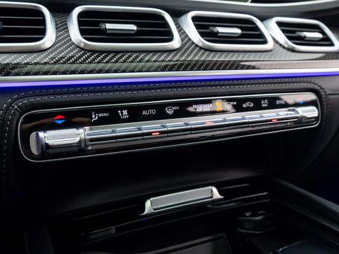 Used 2022 Mercedes-Benz GLE 53 AMG GLE 53 AMG image 27