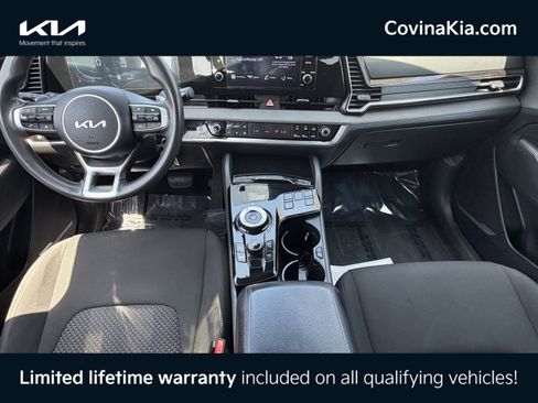 Used 2025 Kia Sportage LX FWD image 24