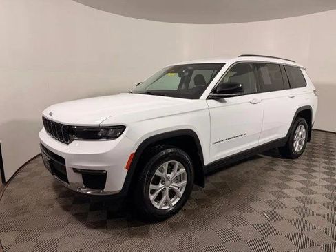 Certified 2024 Jeep Grand Cherokee L Limited AWD/4WD image 4