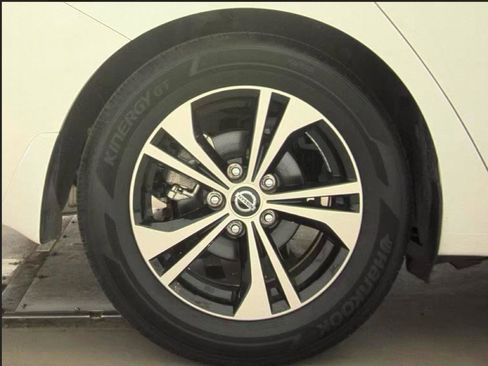 Used 2023 Nissan Sentra SV w/ All-Weather Package image 17