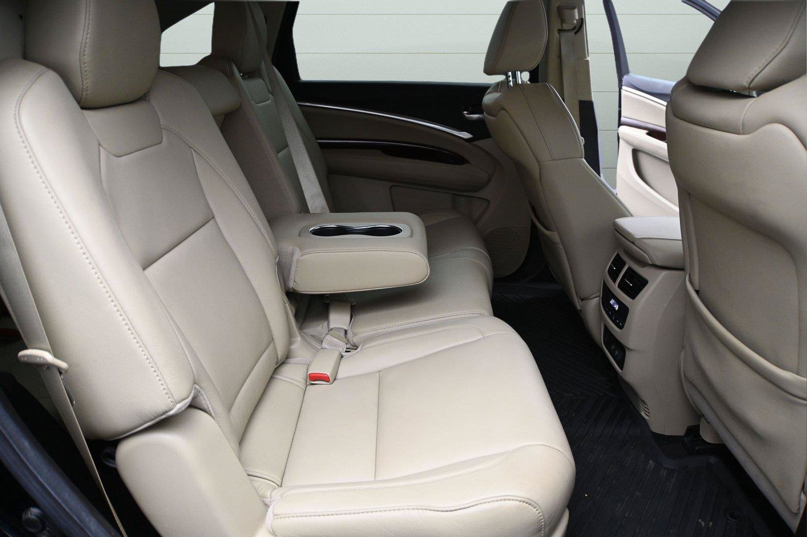 Used 2019 Acura MDX SH-AWD image 18