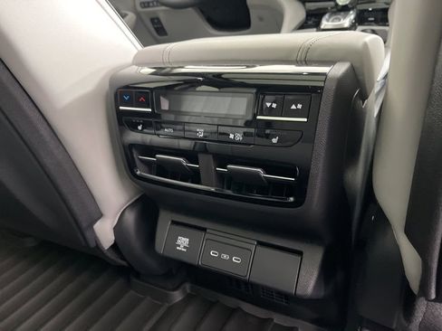 New 2026 Acura MDX w/ Advance Package image 18