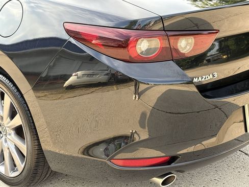 Used 2024 MAZDA MAZDA3 s FWD image 15
