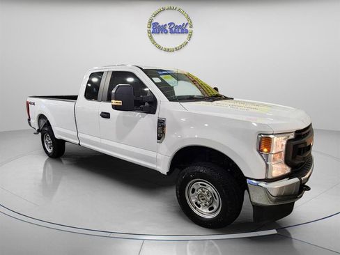 Used 2021 Ford F250 XL w/ Power Equipment Group AWD/4WD image 9