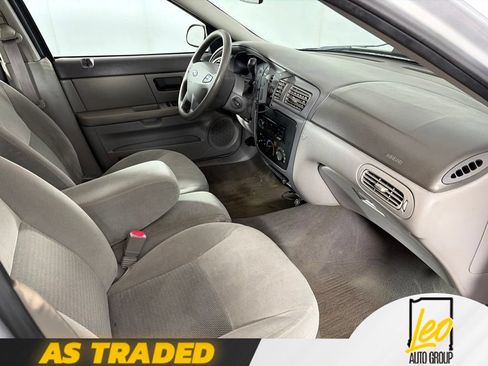 Used 2003 Ford Taurus SES FWD image 13