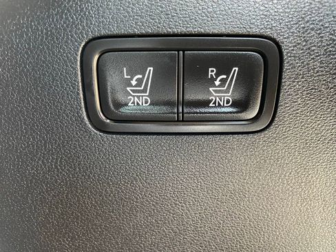 Used 2025 Hyundai Santa Fe Limited FWD image 42
