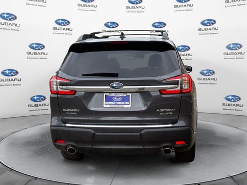 Used 2023 Subaru Ascent Limited w/ Technology Package AWD/4WD image 5