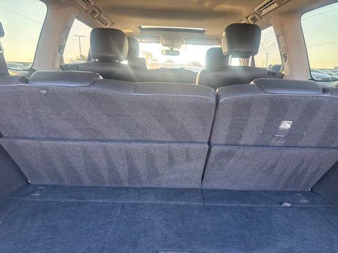 Used 2020 Nissan Armada SL w/ Premium Package RWD image 30
