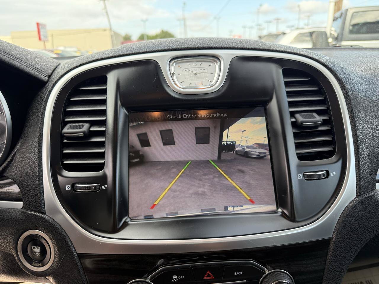 Used 2016 Chrysler 300 Limited RWD image 19