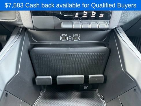 New 2026 RAM 1500 Big Horn w/ Night Edition AWD/4WD image 14