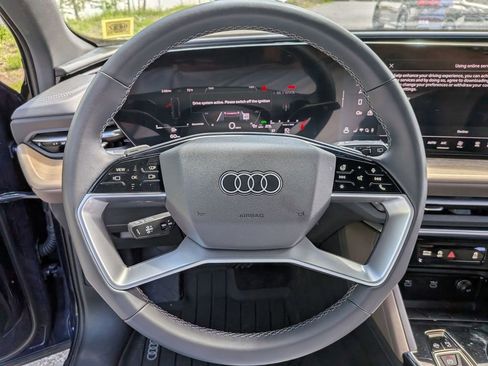 Certified 2025 Audi Q5 Premium w/ Premium Plus AWD/4WD image 10