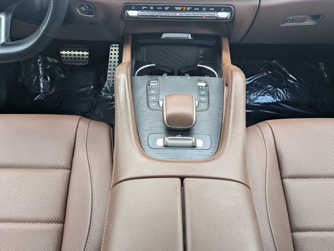 Used 2024 Mercedes-Benz GLS 450 4MATIC image 20
