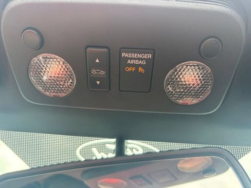 Used 2018 Ford Mustang Convertible w/ Equipment Group 101A RWD image 17