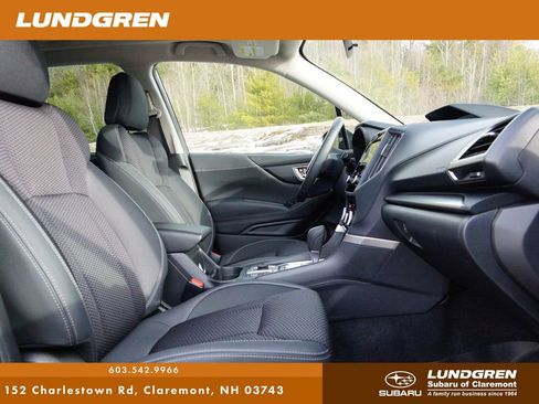 Certified 2023 Subaru Forester Premium image 24