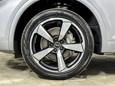 Used 2023 Audi Q5 2.0T Premium Plus w/ Premium Plus Package image 26