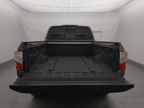 Used 2021 Nissan Titan SV w/ SV Convenience Package AWD/4WD image 29